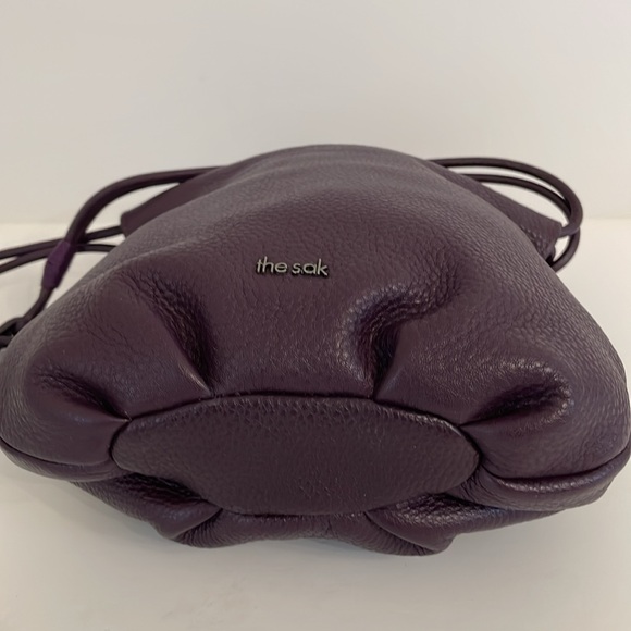 SOLD ❤️ The Sak Lorelie Drawstring Pouch - Picture 8 of 13